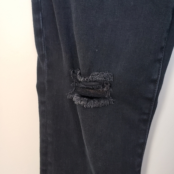 CABI Black Distressed Jeans - Picture 3 of 7